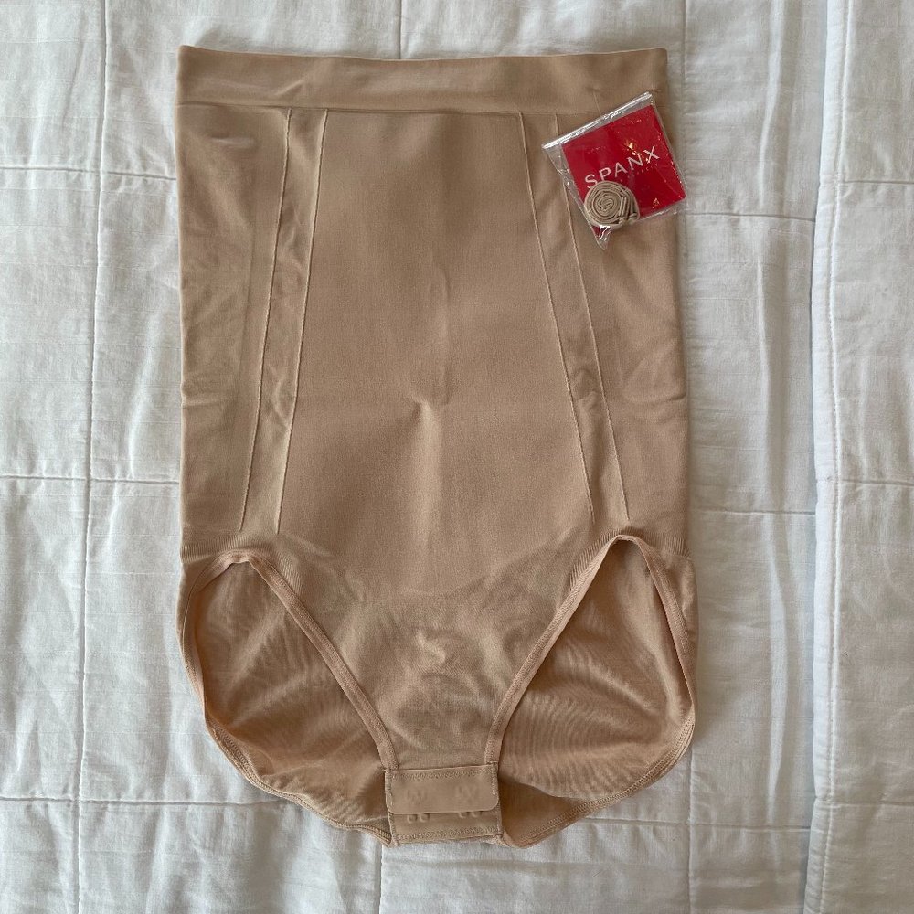 Spanx Build Your Own Bodysuit Nude Size Small